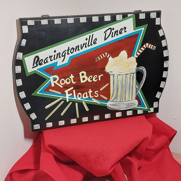 Bearingtonville Diner Root Beer Floats Wooden Wall Sign/Plaque - Picture 2 of 9